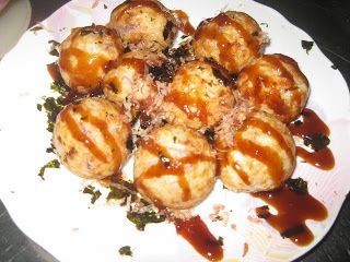 banh takoyaki 2.jpg banh takoyaki 2.jpg
